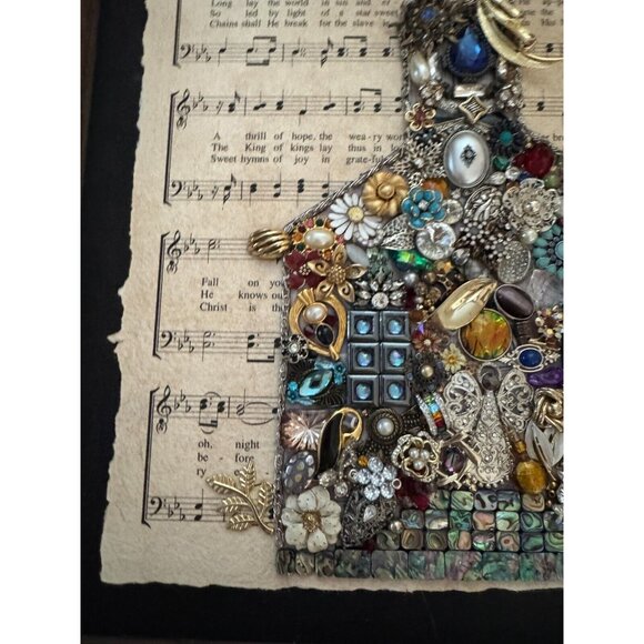 Framed Vintage Jewelry Art Christmas Church Design On "Oh Holy Night" Sheet Musi - Picture 7 of 8